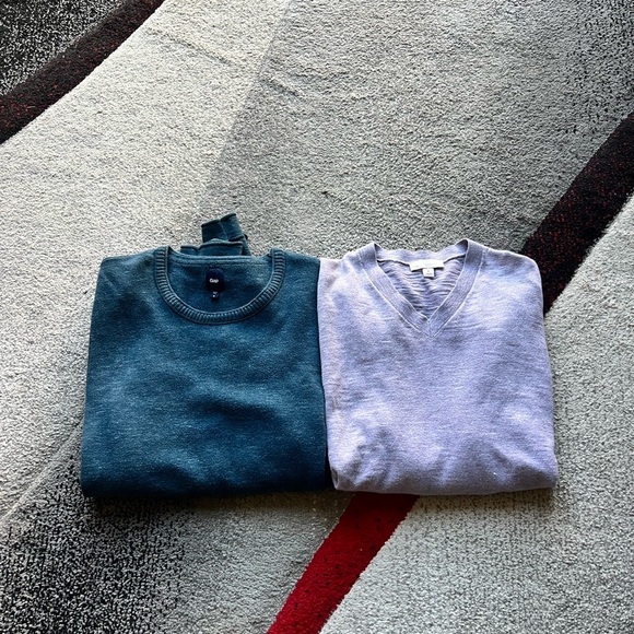 GAP Other - Gap Assorted Men’s Sweaters Bundle 2 PC